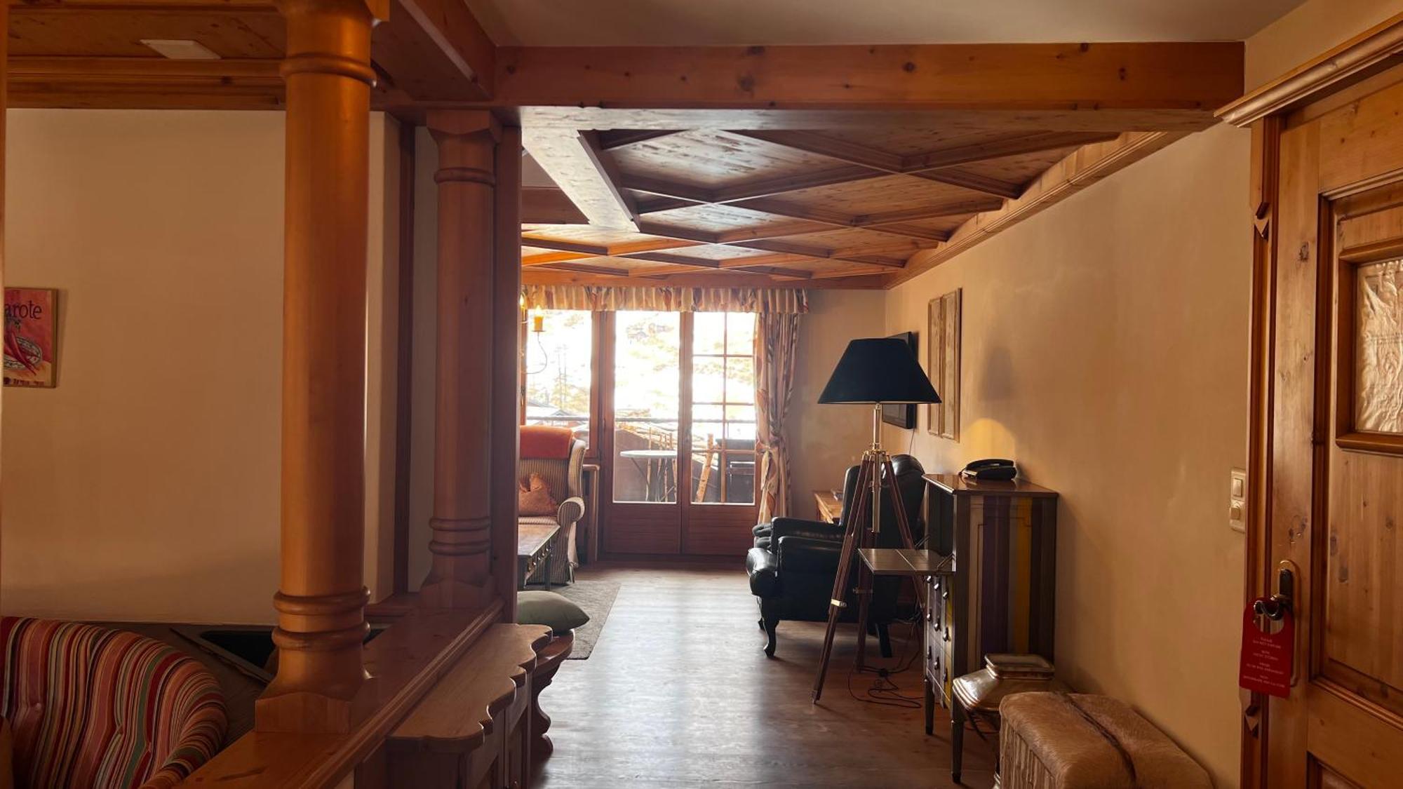 Hotel Berghof Церматт Экстерьер фото