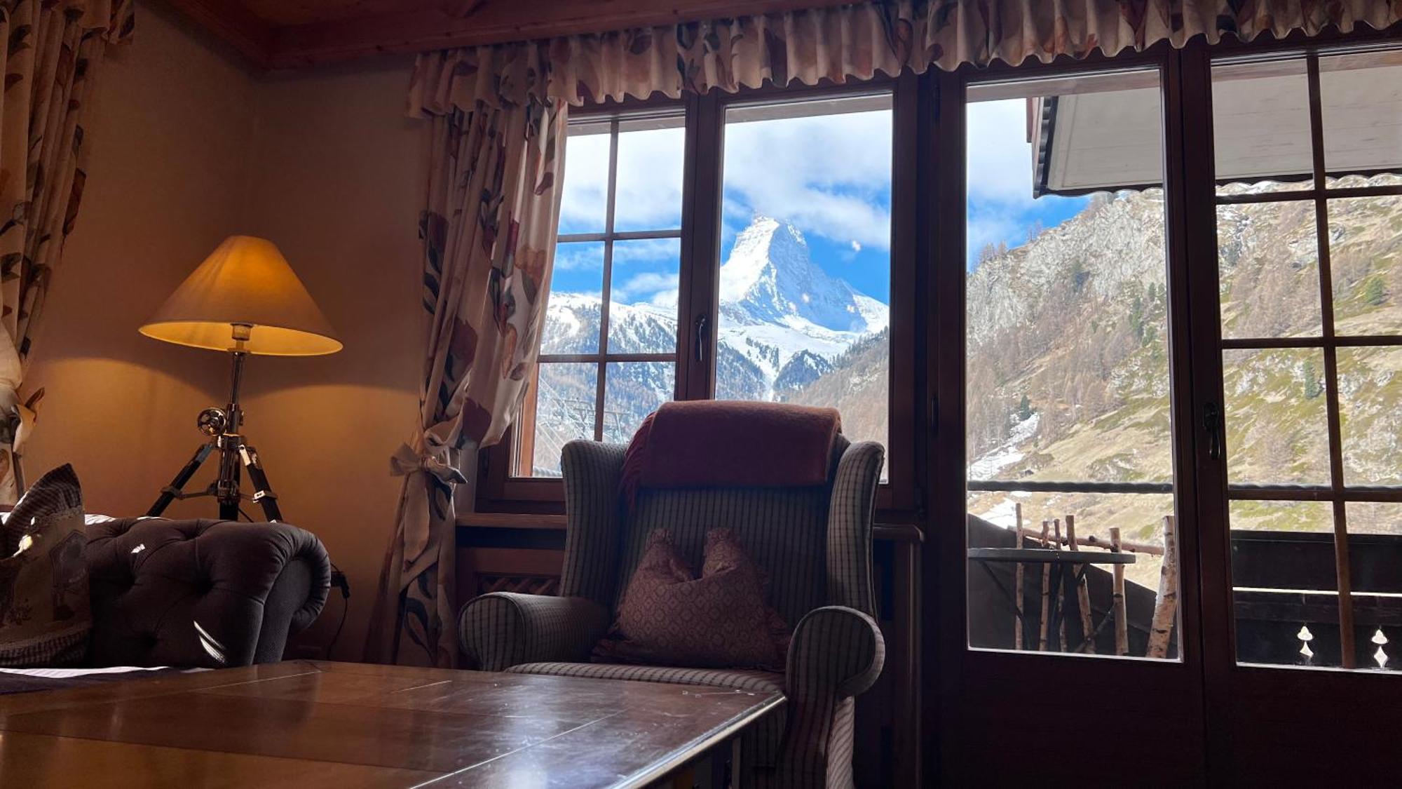 Hotel Berghof Церматт Экстерьер фото